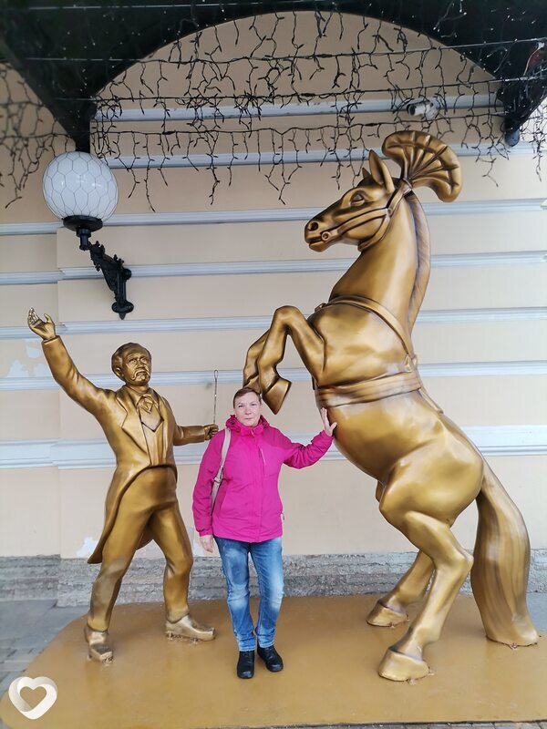 Елена, Янтарный