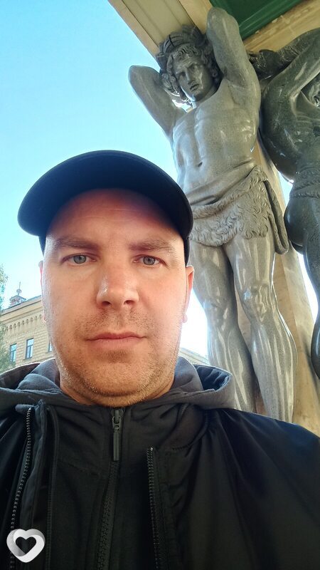 Maxim, Москва