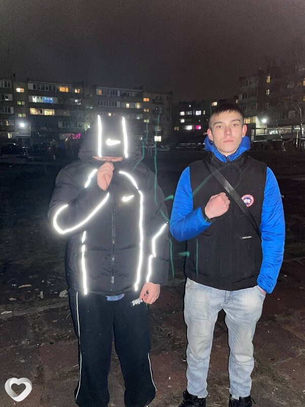 Денис, 19, Саратове — анкета №3417699