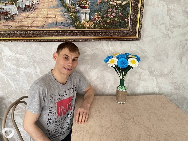 Максим, 26, Урюпинске — анкета №3420011