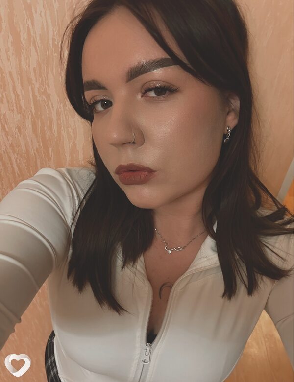 Карина, 25, Воскресенске — анкета №3420967