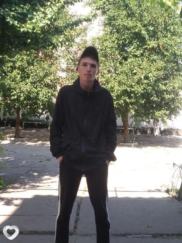 Саша, 25, Кривое Роге — анкета №3421163