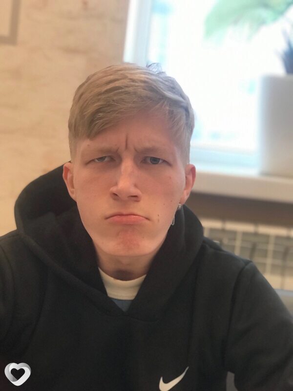 Константин, 21, Твери — анкета №3421607