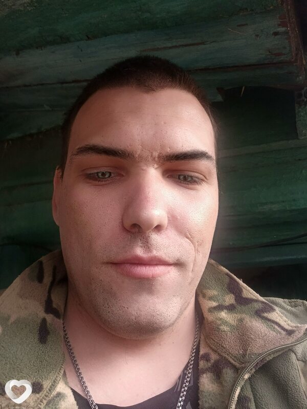 Александр, 26, Стаханове — анкета №3423606
