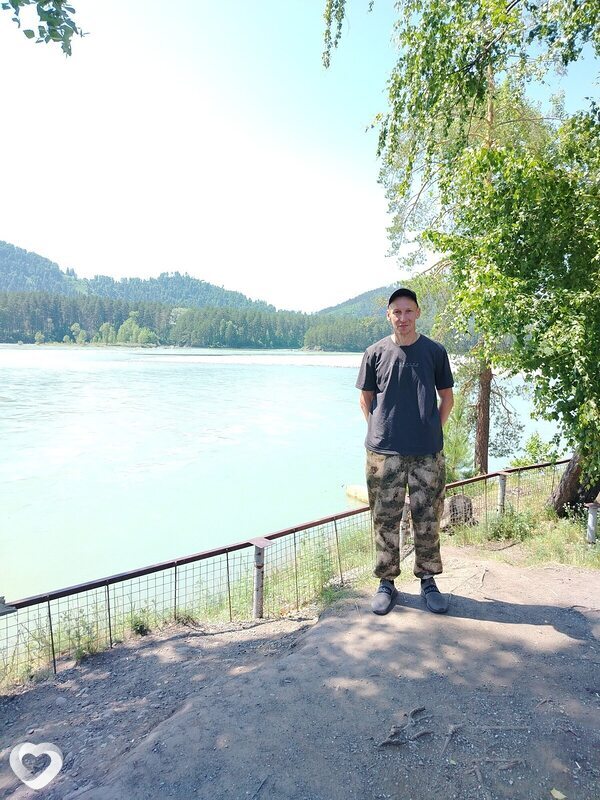 Михаил, 42, Бийске — анкета №3423357