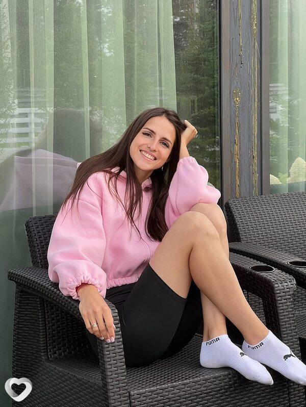 Лена, 21, Москве — анкета №3423711
