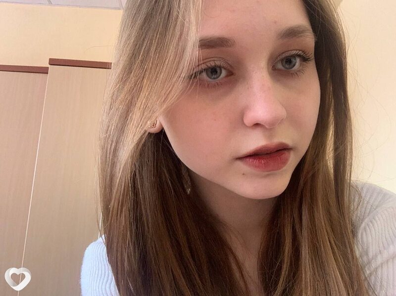 Ксюша, 21, Оренбурге — анкета №3423747