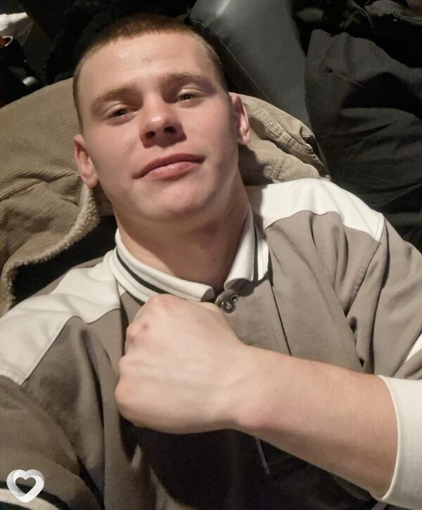 Александр, 21, Караганде — анкета №3424926