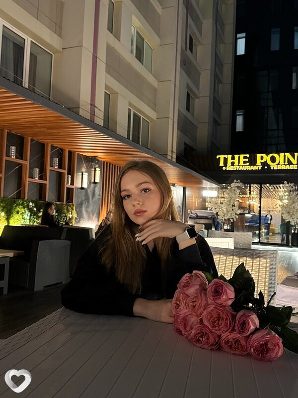 Алёна, 24, Москве — анкета №3425204