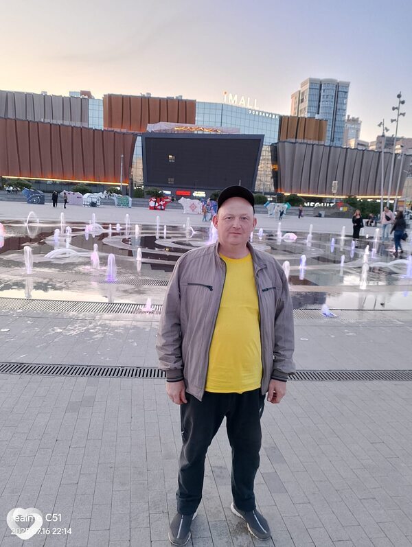 Серёжа, 45, Каменске-Уральском — анкета №3425107