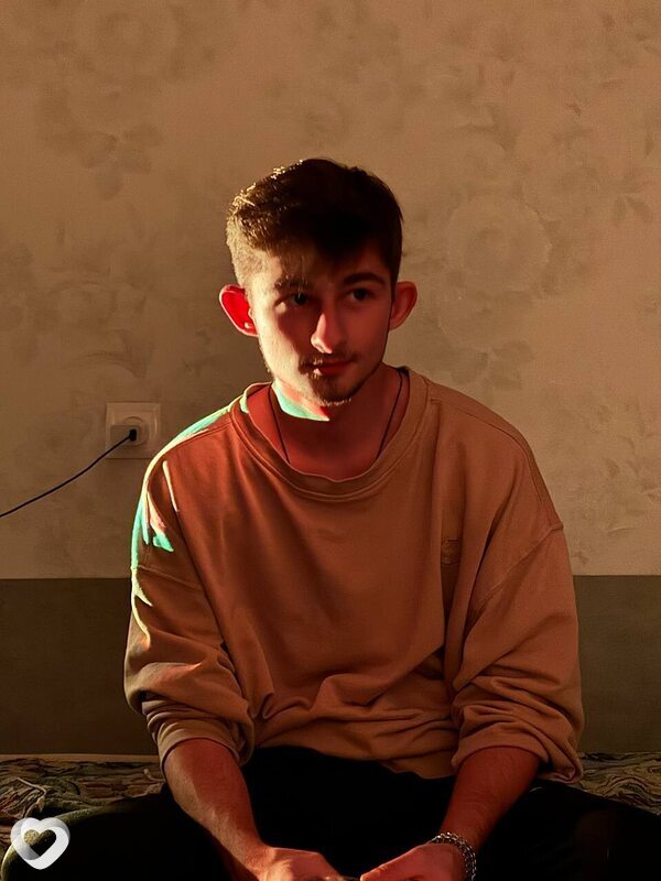 Евгений, 22, Новокузнецке — анкета №3425456