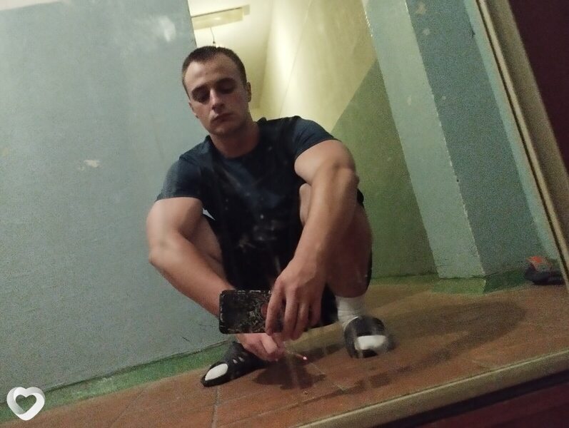 Андрей, 22, Омске — анкета №3426273