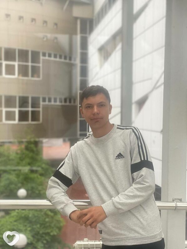 Михаил, 20, Иркутске — анкета №3426672