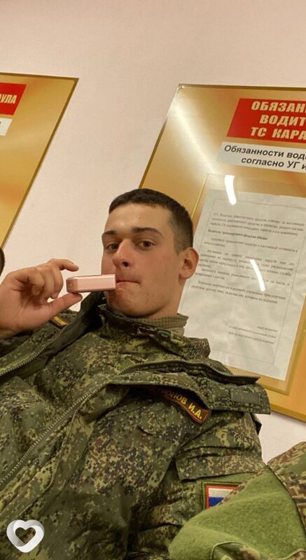 Илья, 19, Москве — анкета №3426901