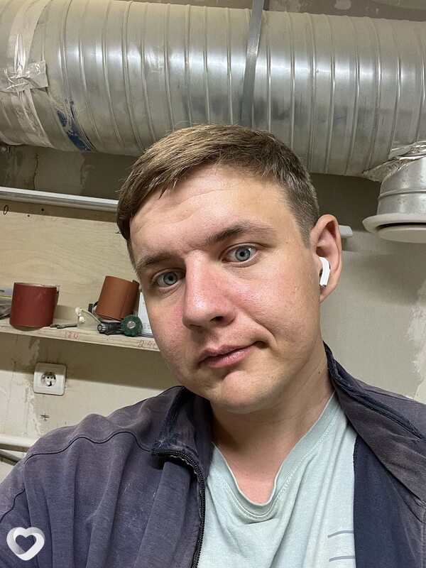 Виктор, 28, Ейске — анкета №3427022