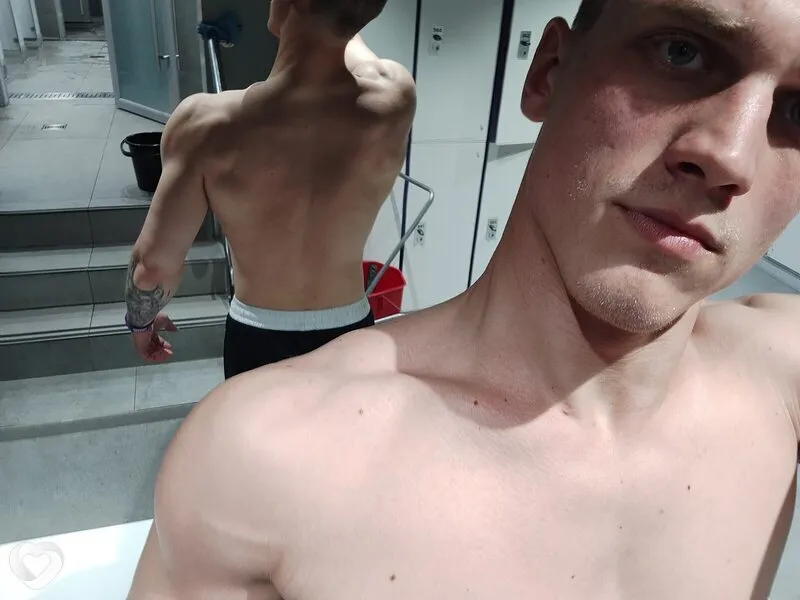 Александр, 20, Москве — анкета №3427837