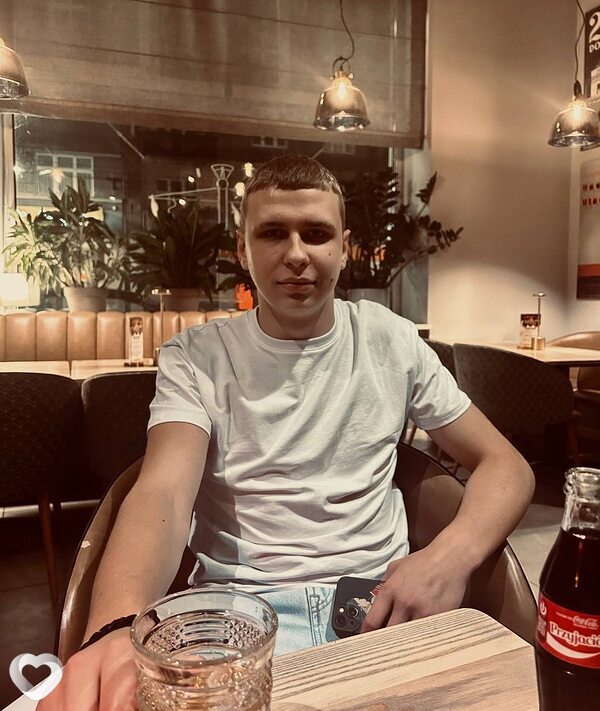 Виталий, 18, Одессе — анкета №3428354