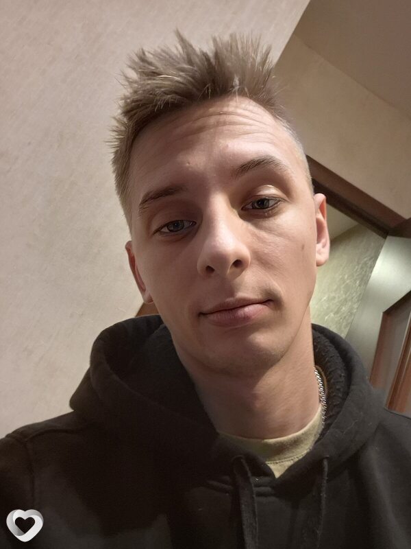 Николай, 22, Ливнах — анкета №3428401