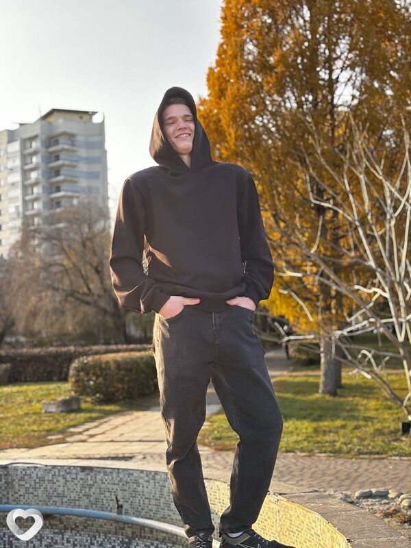Сергей, 18, Барнауле — анкета №3428681