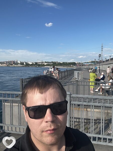 Парень, 35, Братске — анкета №3429727