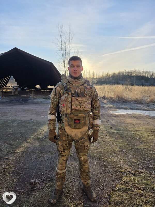 Саша, 20, Санкт-Петербурге — анкета №3429145