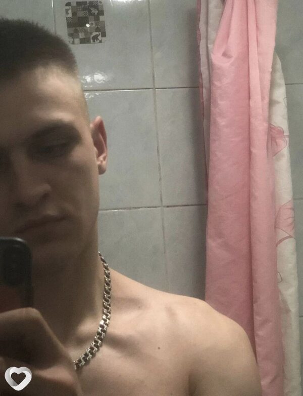 Артём, 24, Лиде — анкета №3429323