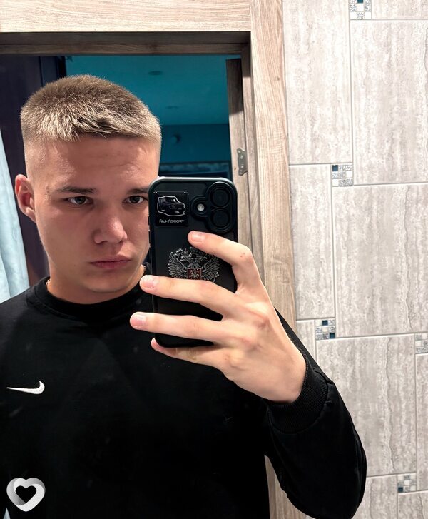 Тимур, 21, Березовский (Свердловская обл) — анкета №3429199
