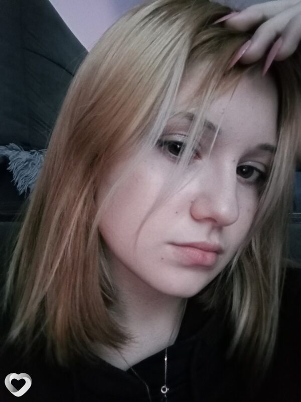 Ксения, 18, Екатеринбурге — анкета №3429653