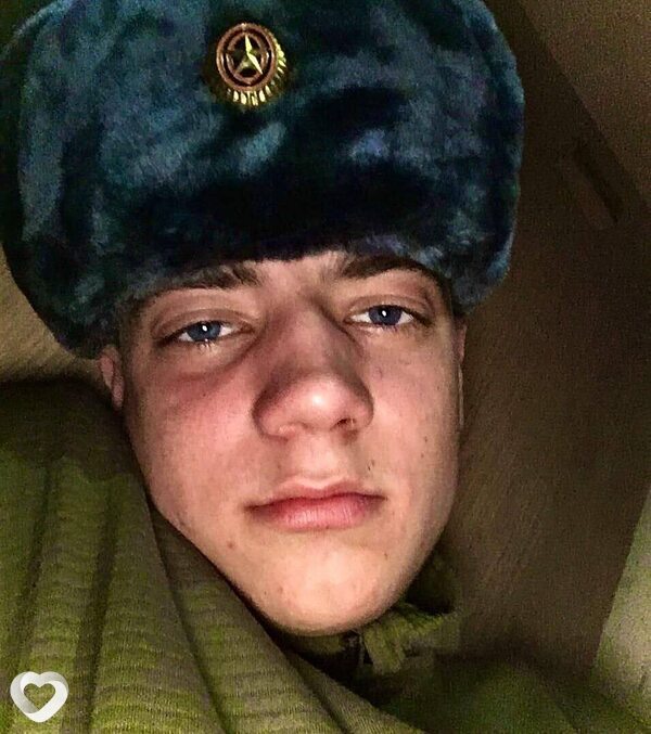 Денис, 23, Санкт-Петербурге — анкета №3429659