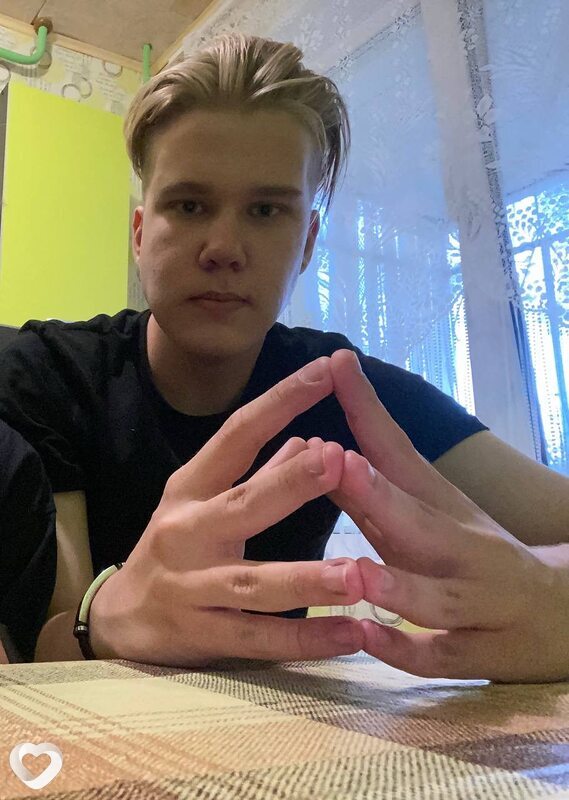 Илья, 21, Челябинске — анкета №3429869
