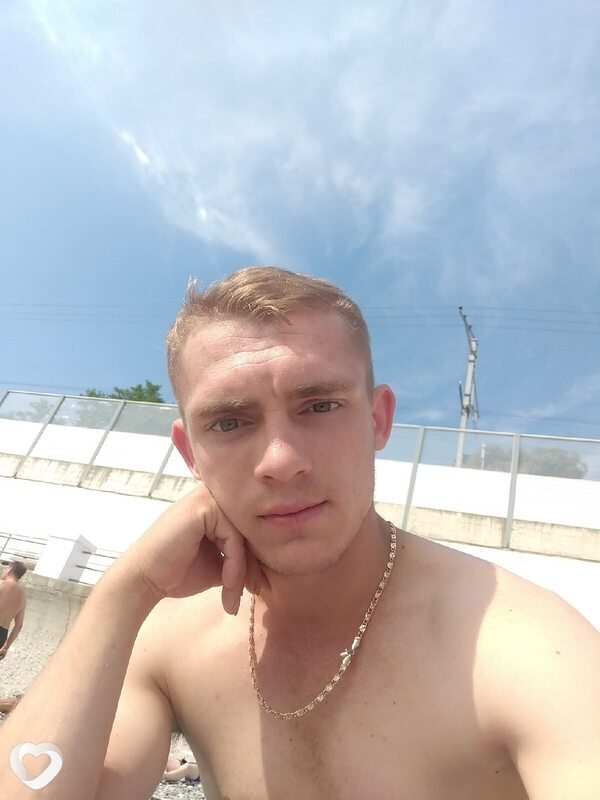 Андрей, 28, Донецке — анкета №3429876
