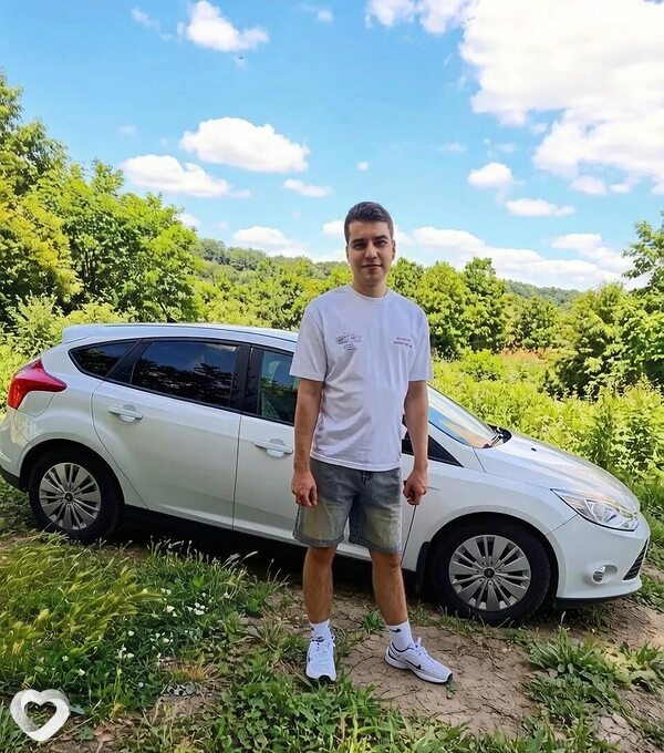 Артем, 27, Кропоткине — анкета №3430393