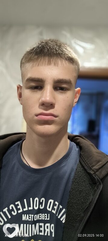 Дима, 19, Жуковском — анкета №3430824