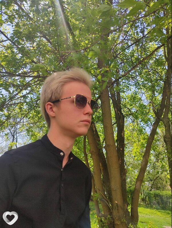 Дмитрий, Тихвин