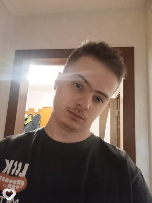 Вячеслав, 21, Гомеле — анкета №3431754