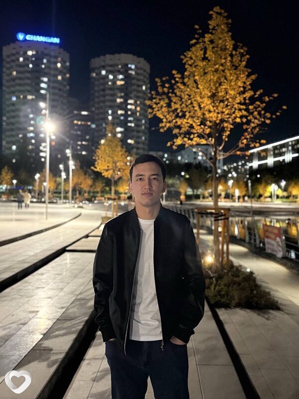 Артур, 22, Алматы — анкета №3432042