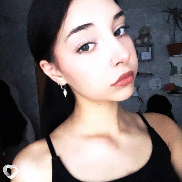 Ирина, 19, Москве — анкета №3432243