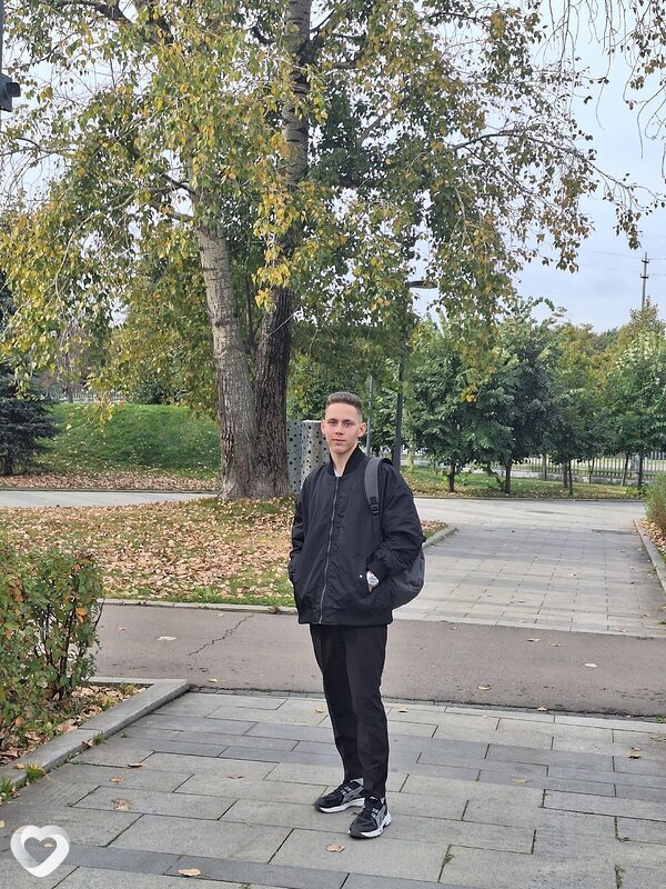 Никита, 18, Москве — анкета №3432796