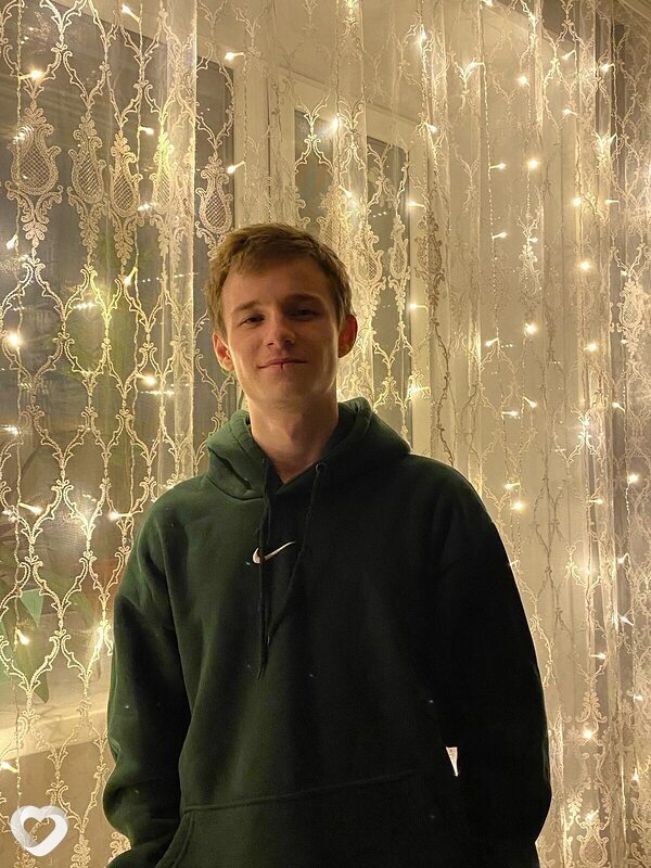 Андрей, 22, Кемерове — анкета №3432870