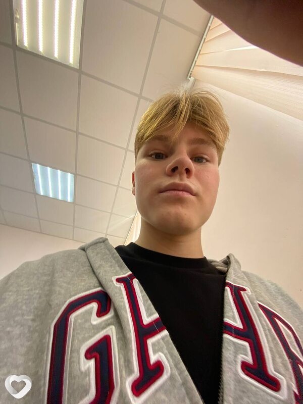 Дмитрий, 22, Санкт-Петербурге — анкета №3433073