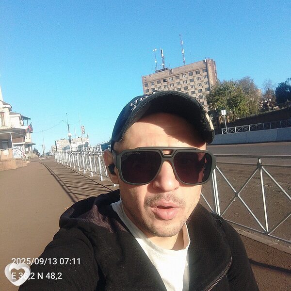 Дэнчик, 34, Енакиеве — анкета №3433865