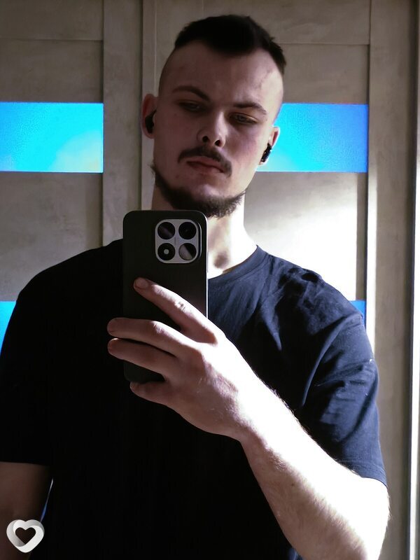 Эдуард, 22, Минске — анкета №3434109