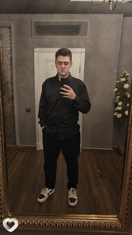 Антон, 21, Краснодаре — анкета №3434184