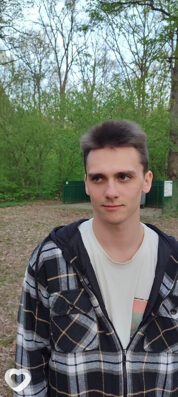 Влад, 20, Гродно — анкета №3435024