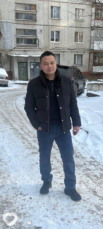 Анатолий, 28, Луганске — анкета №3435328