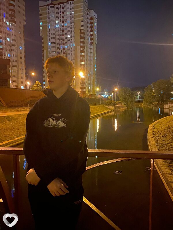 Арсений, 19, Минске — анкета №3435351