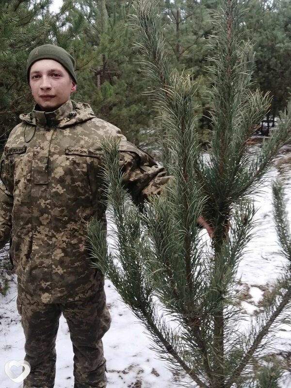 Артем, 25, Днепр — анкета №3435509