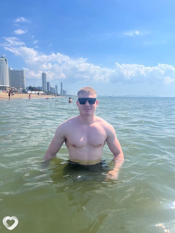 Unkonown User, 23, Москве — анкета №3435702