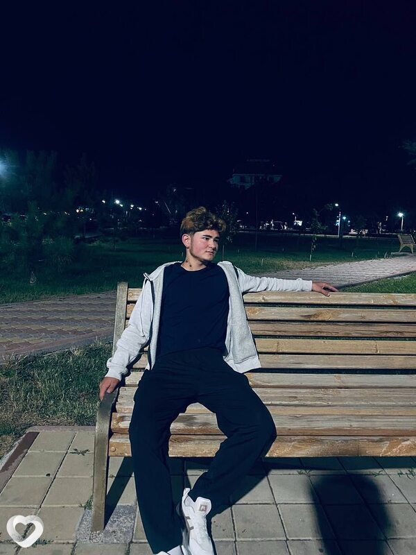 Asadbek, 19, Уфе — анкета №3435942