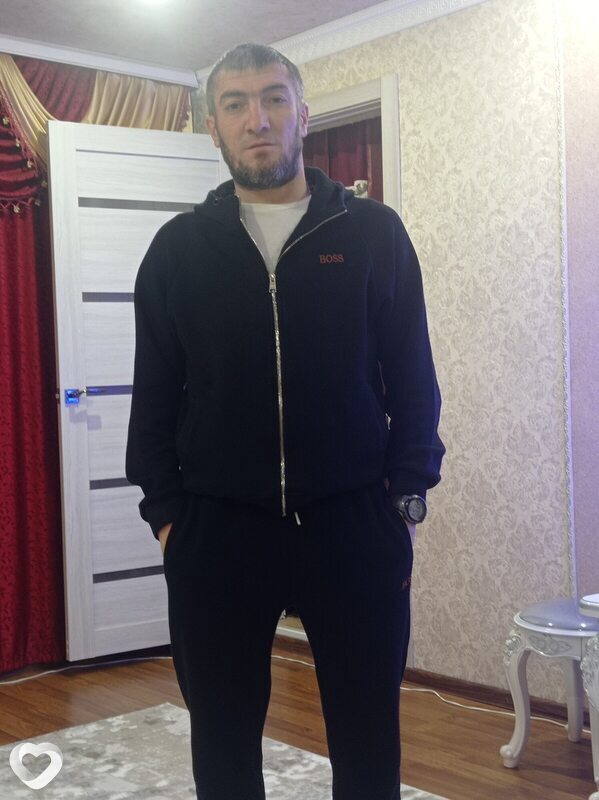 Студент, 38, Владикавказе — анкета №3436156